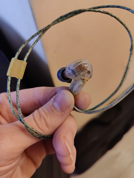 casti in-ear Shure SE425-CL