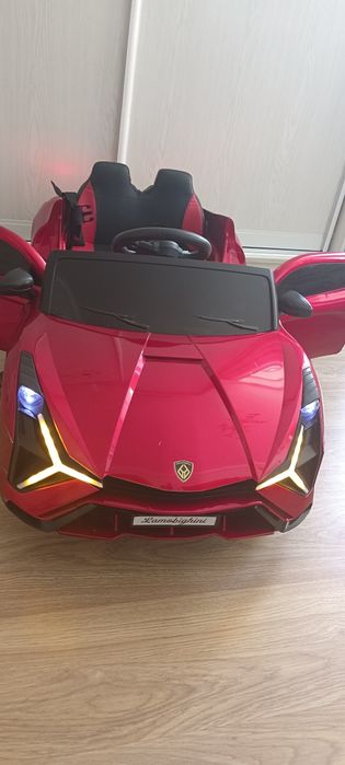 Машинка Lamborghini