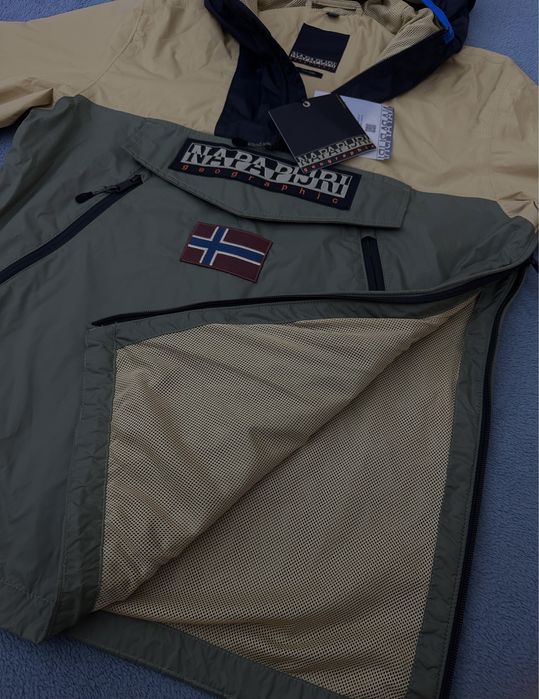 Яке Napapijri НОВО