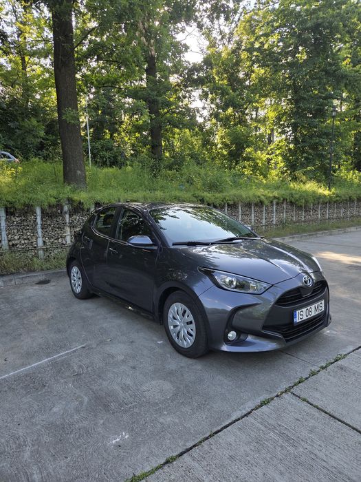 Toyota yaris istoric complet