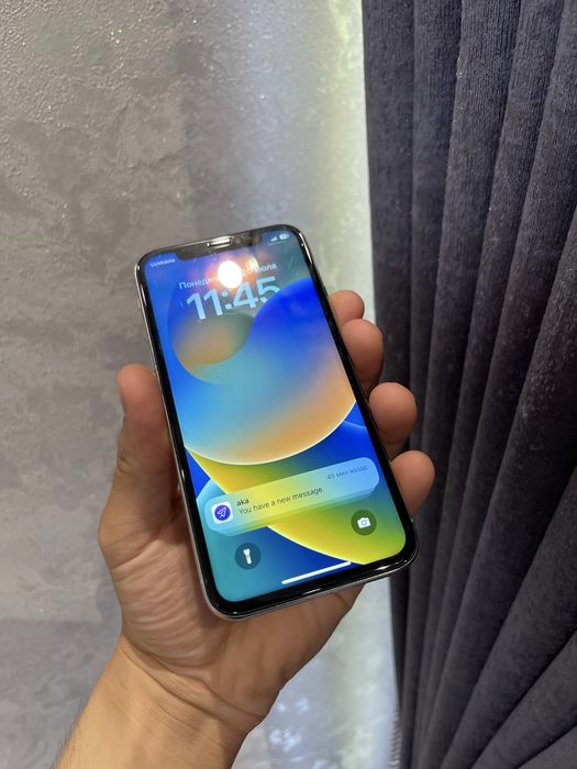 Iphone x         .