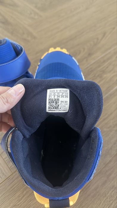 Обувь на мальчика Adidas