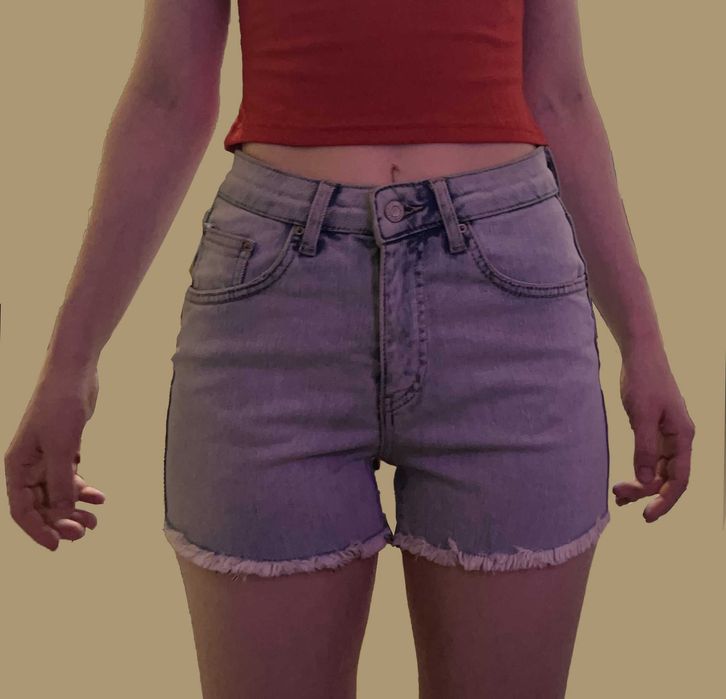 Шорты джинсовые с бахромой