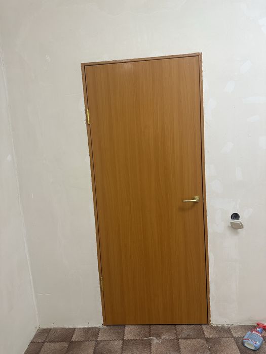 Прдам двери межкомнатные