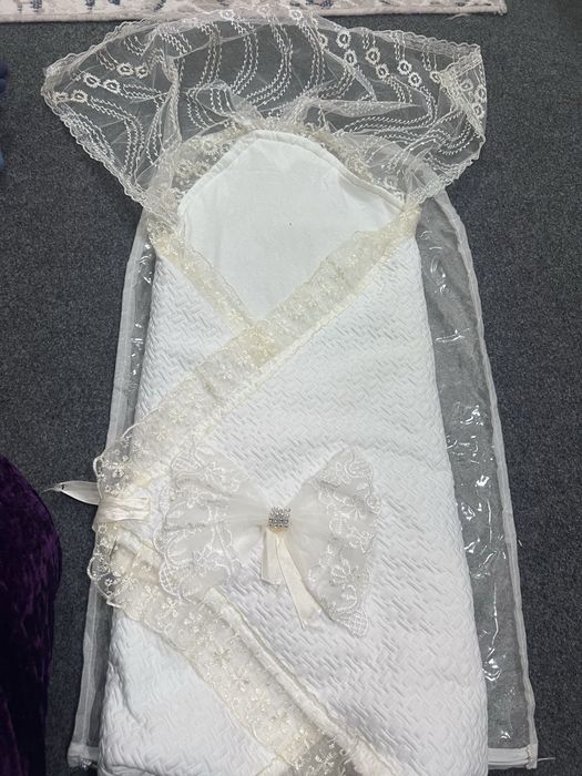 Novorojdeeniy kanvert raddom