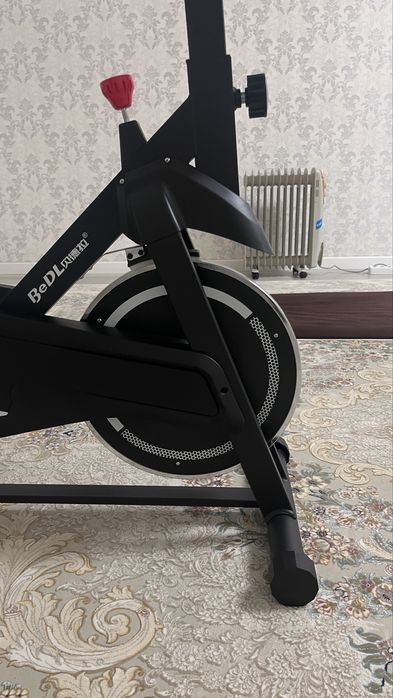 Велотренажор новый