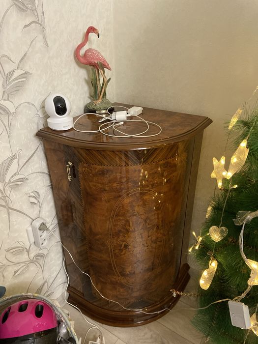 Продам стенку сервант