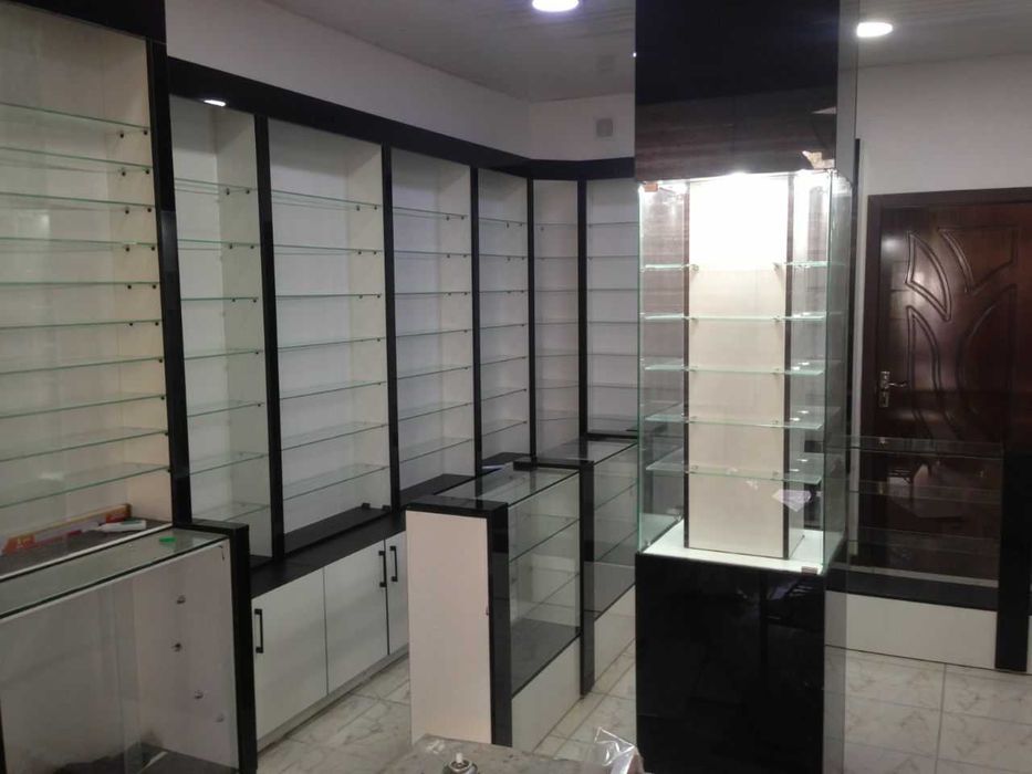 Прилавки, стеллажи, витрины для магазинов на заказ.