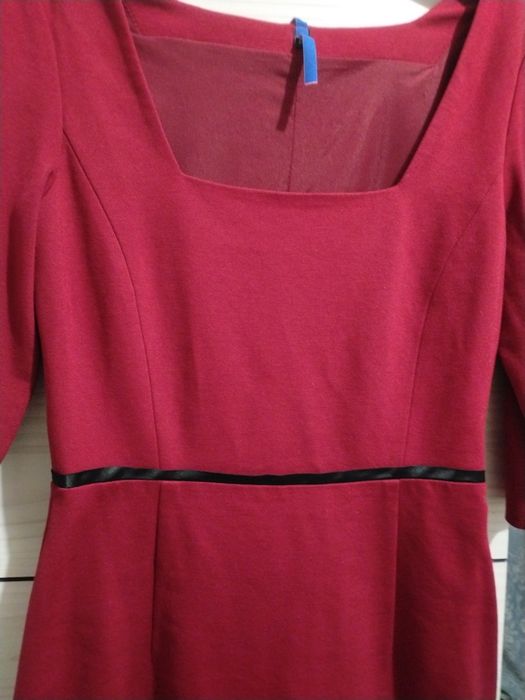 Rochie rrosie extrem de eleganta noua fără eticheta