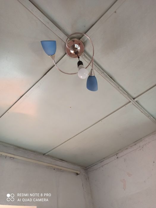 Продам люстры в хорошем состоянии