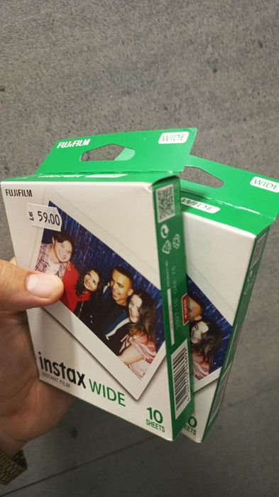 Fujifilm Instax wide INSTANT FILM