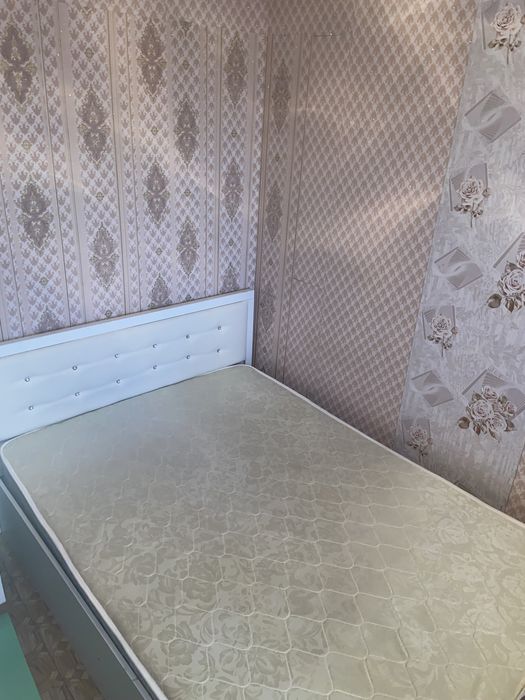 Продается двуспальная кровать