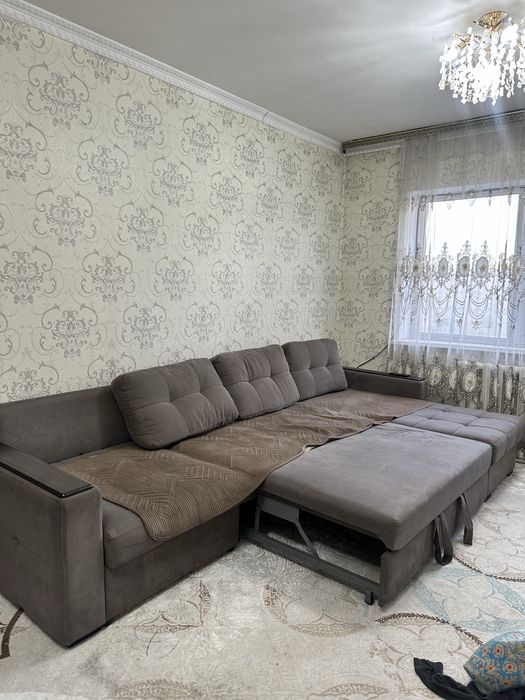 Продам качественный угловой диван