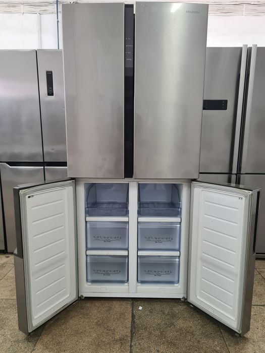 Frigider Hisense A+++ Side by Side