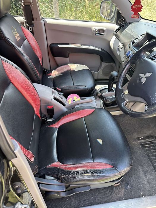 Mitsubishi L200 2.5DTI