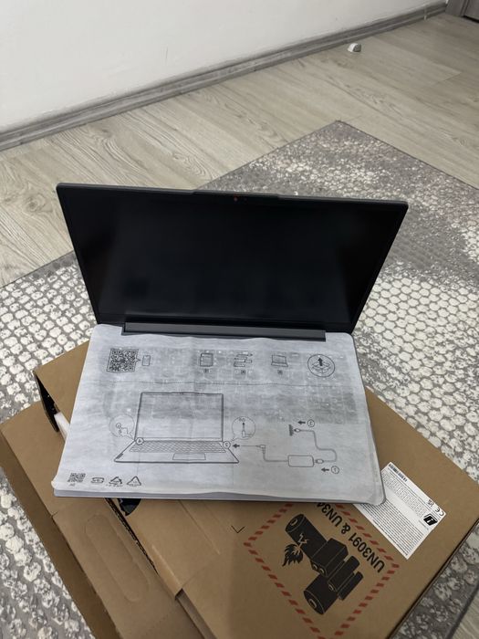 Laptop Lenovo IdeaSlim3