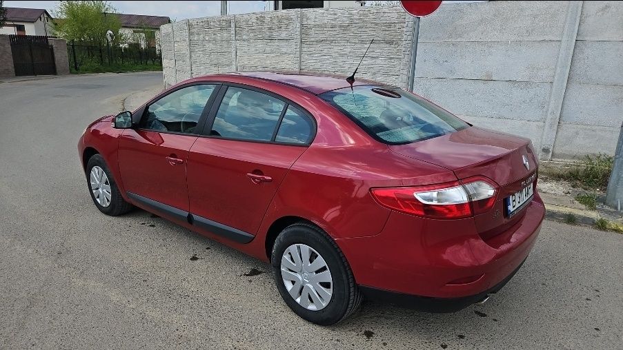 RENAULT Fluence 2010 — imagine 3