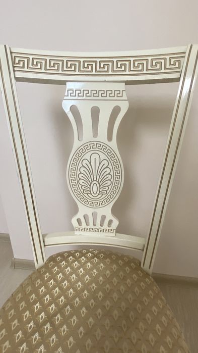 Продоются стулья