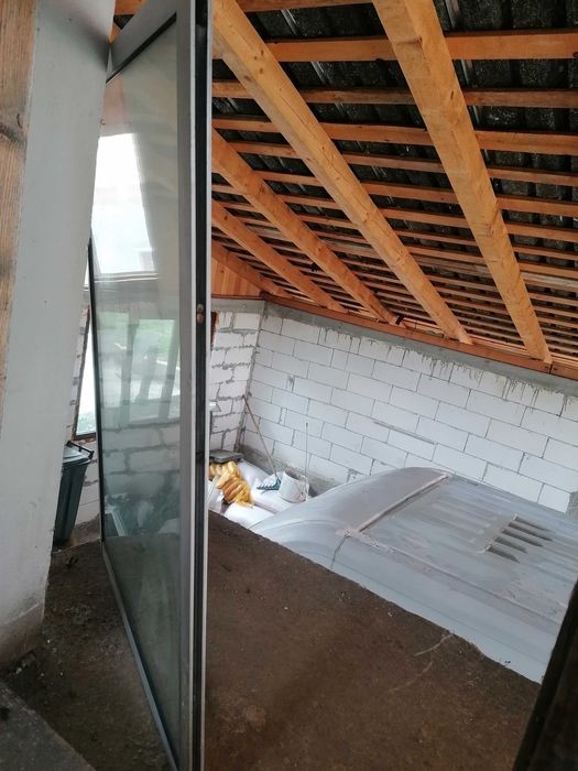 Vând geamuri aluminiu 120×84cm