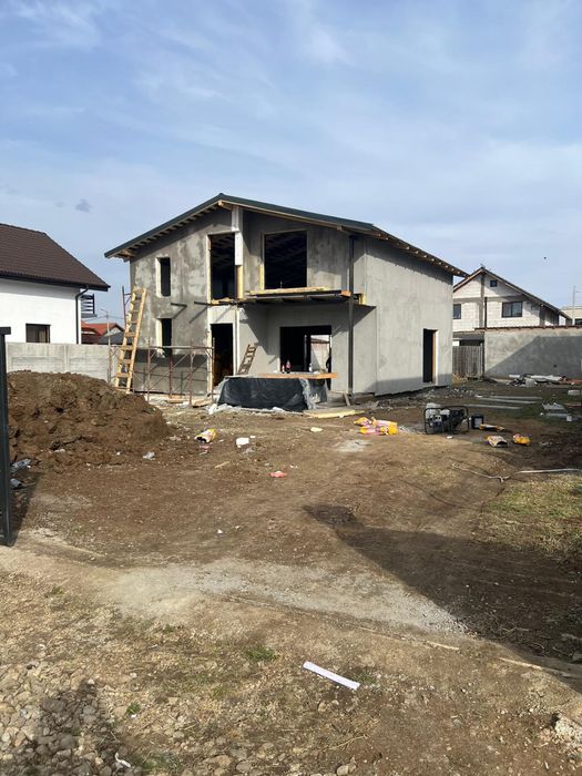 Case de locuit din panou