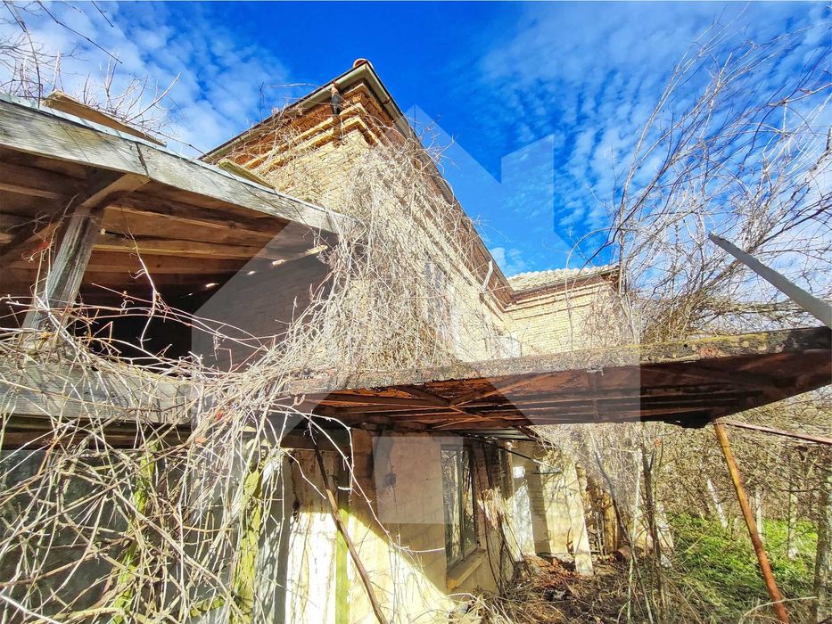 Продава се Къща в Нови пазар - 110 кв.м за 93 €/кв.м - Снимка #8