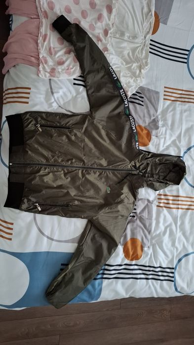 Ветровка на марка Lacoste