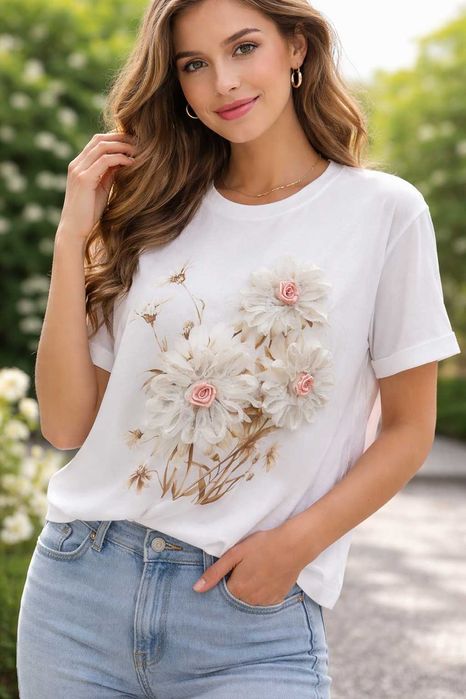 Яка тениска с цветя