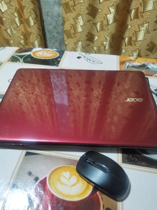 Продаю ноутбук acer