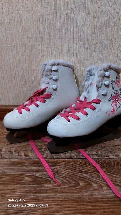 Коньки для девочки
