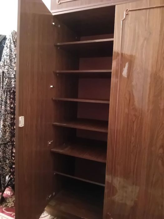 Mebel sotiladi qulay narxda kelishamz