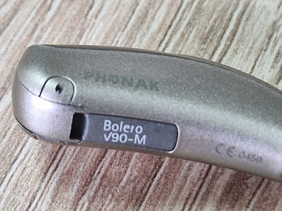 Aparat Auditiv Phonak Bolero V90-M, Premium, calitate superioara/ Dreapta-profund