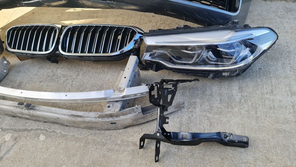 Bara fata M far full led adaptiv armatura grila hota BMW 5 g30 g31