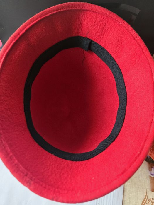 Pălărie tiroleză Fedora/pălării roșii