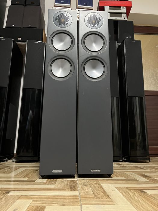 Boxe podea Monitor Audio Bronze 200