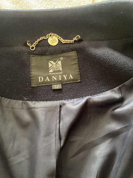 Пальто осенне-весеннее