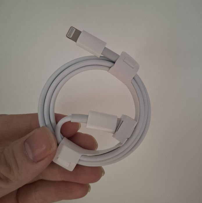 Кабель для айфон