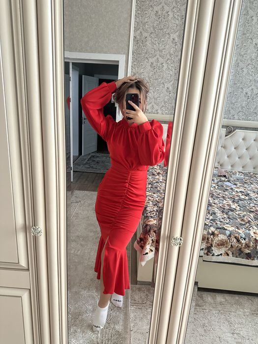 Продам платье вечерный