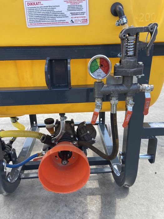 Шангова пръскачка 400л 12.5м от вносител