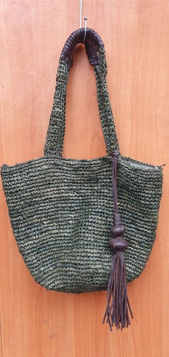 Плетеные сумки из кожи, соломы