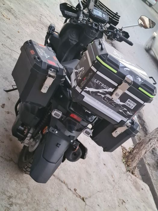 Skuter bonvi tank 3 max srochna sotiladi