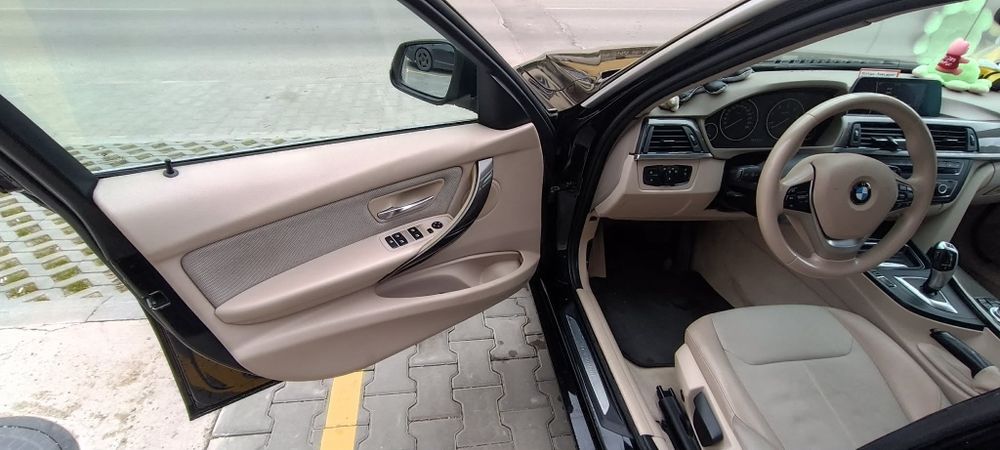 BMW f31 дизел автоматик 2014 година със сменена верига преди 27 000 км