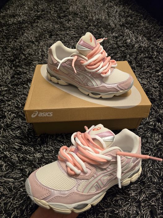 Asics Gel-NYC Cream Rose Double Laces