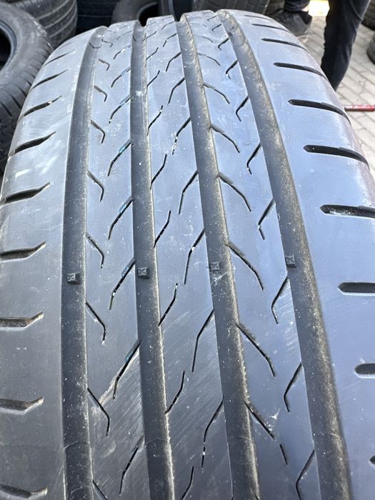 Set anvelope vara 215/60/18 Continental 2025