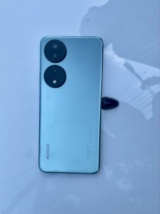 Honor x7 B sotiladi