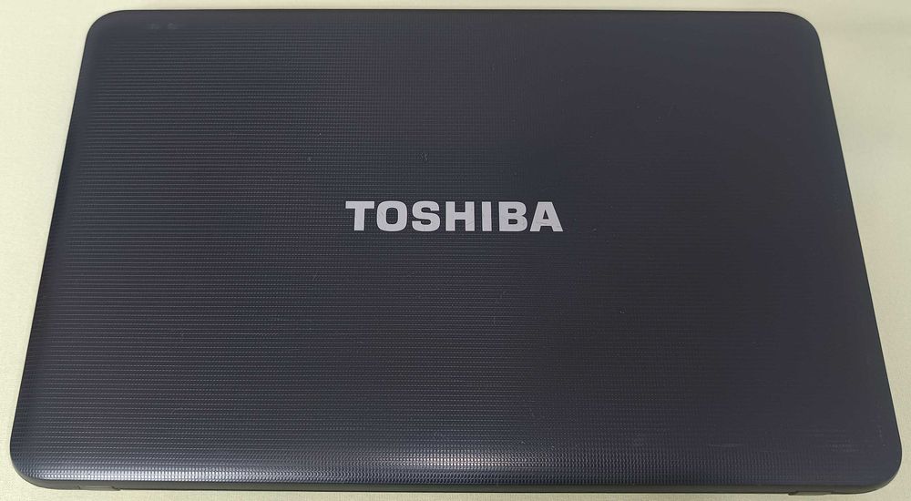 Laptop Toshiba I3 2328m Ram 8G HDD/SSD, 15.6 inch 40 cm