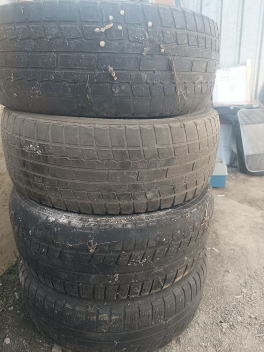 Продам комплект резины екохама