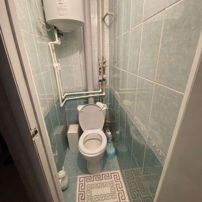 3 бөлмелі үй сатылады.