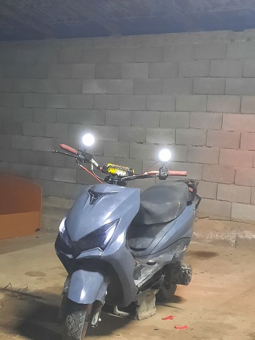 Мопед м8про продам