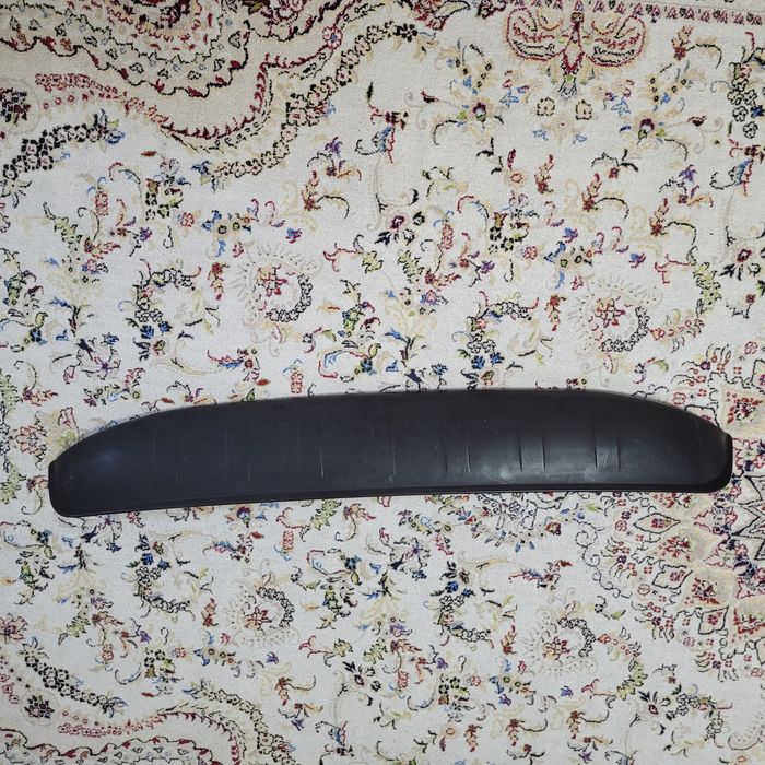 Козырек на авто щевроле нексия