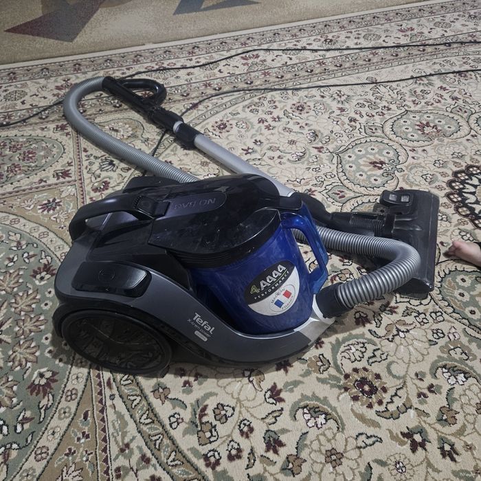 Продам пылесос Tefal